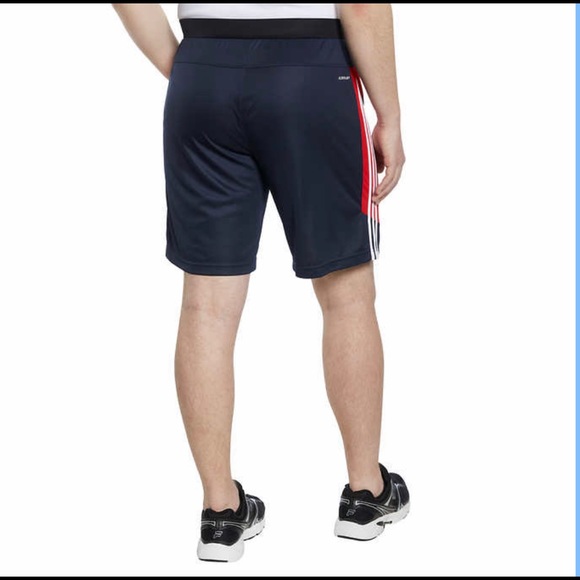 adidas Men’s Active Shorts with Zipper Pockets|New - Picture 4 of 7